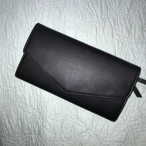 Trifold Clutch